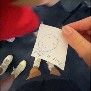 Meet your Posher, Lucy